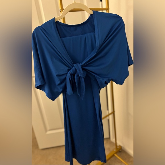 Women's 2 Piece Outfit (Crop Top & Wide Leg Pants) - EUC! - Small - Royal Blue 💙 - Picture 2 of 8